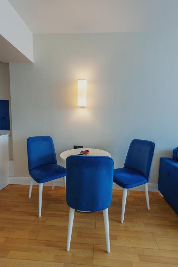 Aparthotel ~ Orbi City ~ Batoumi Extérieur photo
